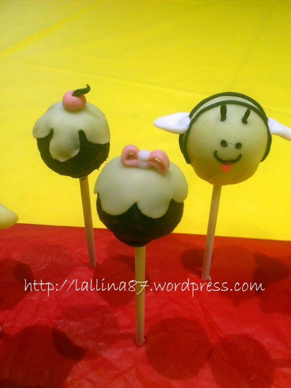 cake pops (12)