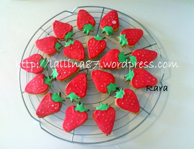 fragole in biscotto.JPG